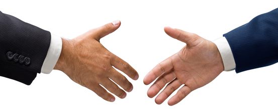Offer Intentional Full Handshake - Weak handshake -bad body language